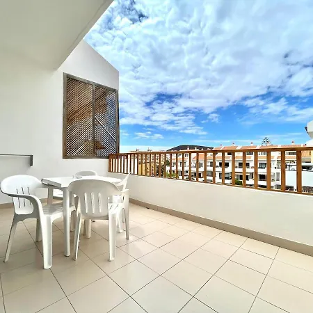 Appartamento Pool View With Wifi, Terrace, Kitchen At 600m Cristianos *