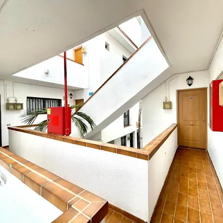 Pool View With Wifi, Terrace, Kitchen At 600m Cristianos Los Cristianos (Tenerife)
