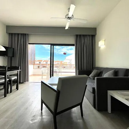 Appartamento Pool View With Wifi, Terrace, Kitchen At 600m Cristianos *