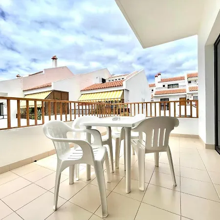 Pool View With Wifi, Terrace, Kitchen At 600m Cristianos Los Cristianos (Tenerife)