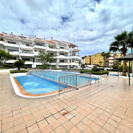 Pool View With Wifi, Terrace, Kitchen At 600m Cristianos لوس كريستيانوس